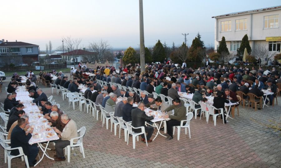 Ramazan Aynda Ergene Belediyesi 20 Bin Kiiye ftar Verdi