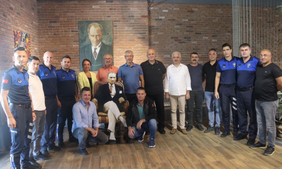 Ergene Belediyesi Zabta personeli Yemekte Bir Araya Geldi