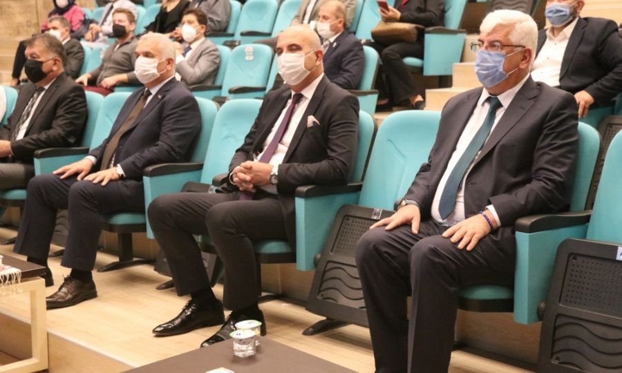 Ba�kan Y�ksel Yavuz Sultan Selim�in Vefat�n�n 501. Y�l� Program�na Kat�ld�