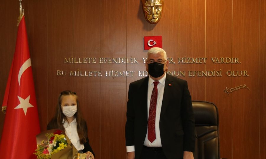 Ba�kan Y�ksel Koltu�unu �evval�e Devretti