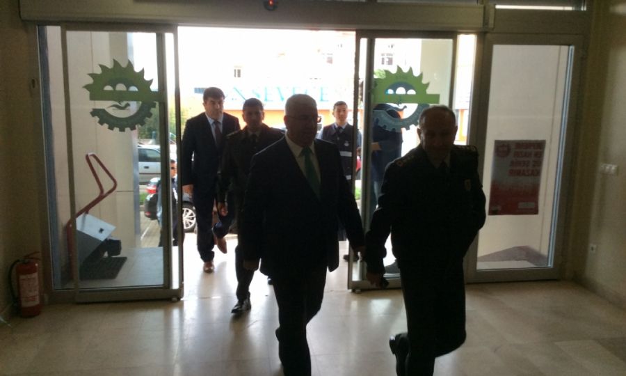 Alay Komutan Albay Erenden ve Jandarma Komutan Grzsoydan Bakan Yksele Ziyaret