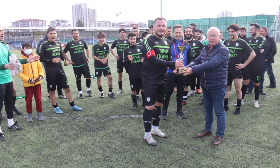 Ergene Krkgz Genlik Spor ampiyon Oldu