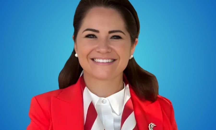 BAŞKANIMIZ MÜGE YILDIZ TOPAK RAMAZAN BAYRAMINI KUTLADI!