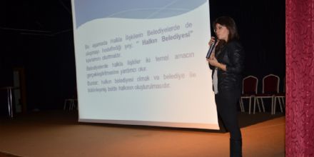 Belediye Personeline Halkla likiler Semineri