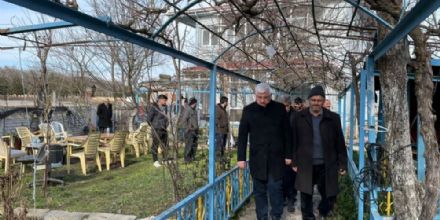 Ergene Belediye Bakan Rasim Yksel Ergeneye Gelen Depremzede Aileleri Ziyaret Etti