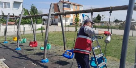 Ergene Belediyesi Parklara Bakmn Srdryor