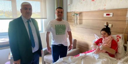 Ergene Belediye Bakan Rasim Yksel Yeni Doan Bebekleri ve Ailelerini Ziyaret Etti