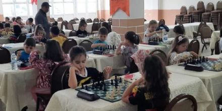 Ergene Belediyesi Sponsorluunda Satran Turnuvas Dzenlendi