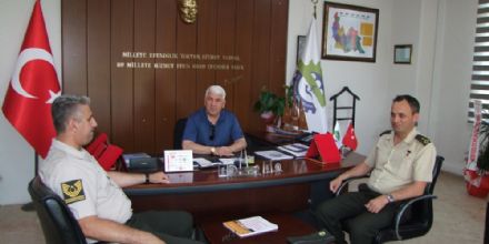 Komutanlardan Yksele Hayrl Olsun Ziyareti