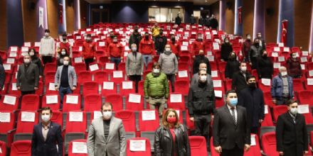 Ergene Belediye Ba�kan Vekili Salih T�knas U�ur Mumcu Anma Program�na Kat�ld�