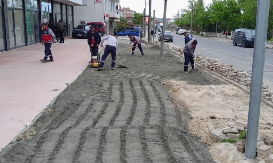 Ergene Belediyesi Ekipleri Drt Koldan E Zamanl alyor