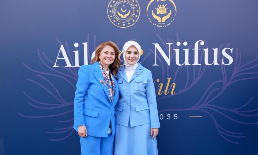 BA�KANIMIZ SAYIN M�GE YILDIZ TOPAK �A�LE VE N�FUS 10 YILI� TANITIM PROGRAMINA KATILDI