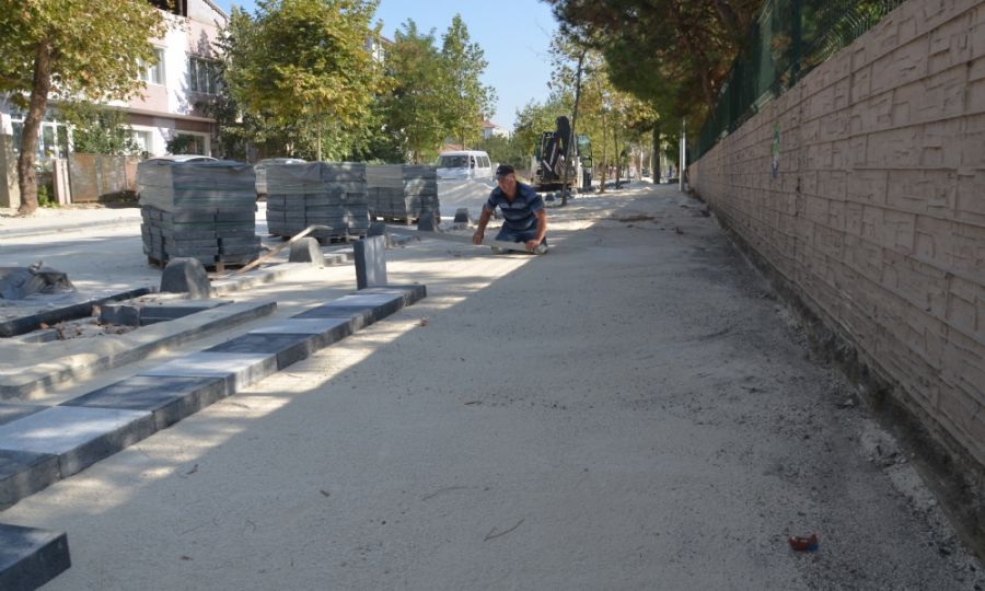 Sevgi Yolunda Kald�r�m Ta�� D��eme �al��malar� H�zla �lerliyor