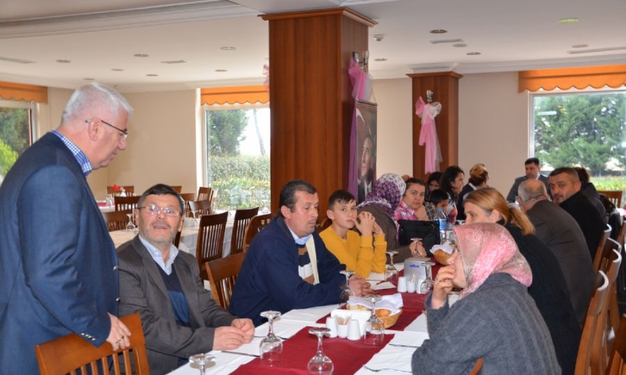 Bakan Ykselden ehit ve Gazi Ailelerine Kahvalt