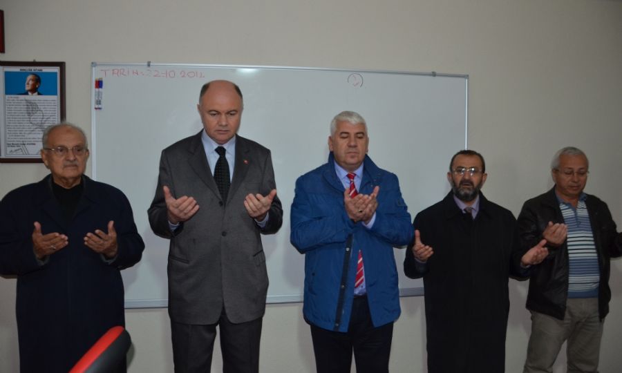 Hoca Ahmet Yesevi Mescidi´ndeki Kuran Kursu Hizmete Ald
