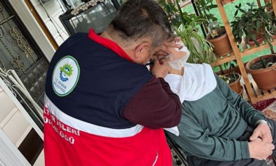 Ergene Belediyesi Evde Bakm Hizmeti le Fark Oluturuyor