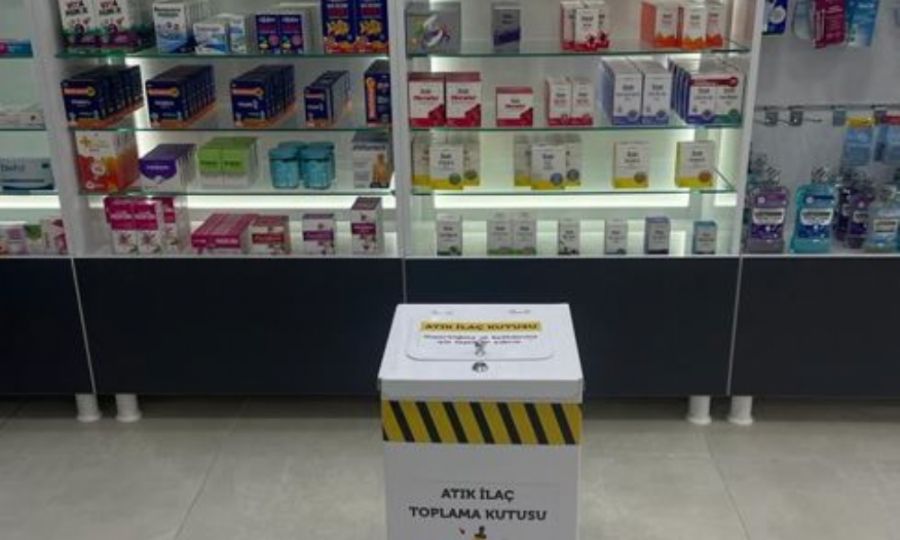 Ergene Belediyesi Eczanelere Atk la Toplama Kutular Brakt