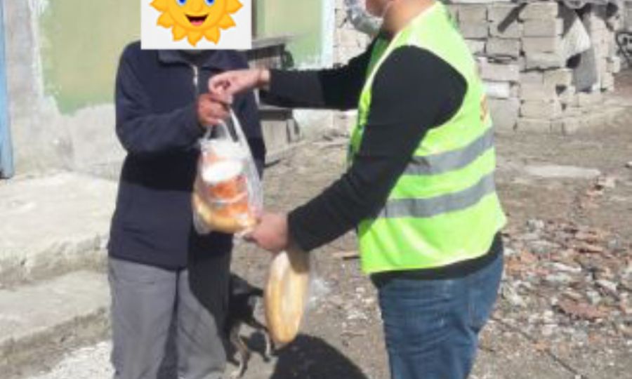 Ergene�de Yemekler Kazan Kazan Pi�iriliyor Kap� Kap� Da��t�l�yor
