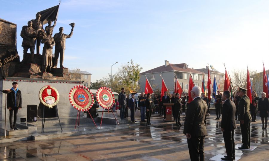 Ergene�de Atam�z� Sayg� ve �zlemle And�k