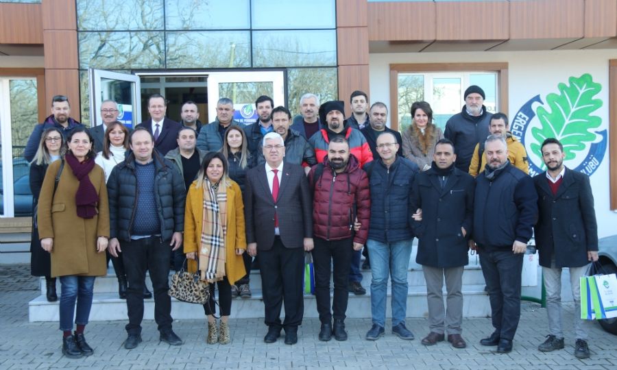 Ba�kan Y�ksel�den Gazetecilere Kahvalt�l� Kutlama