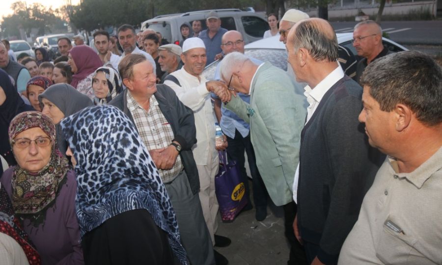 Ergene Belediye Bakan Rasim Yksel Umre Kafilesini Yolcu Etti