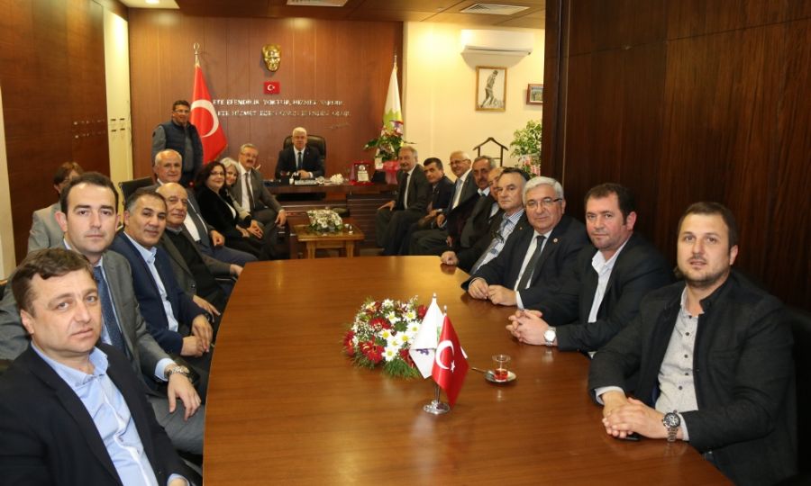 CHP �l Ba�kan� ve �l Y�neticileri Ba�kan Y�ksel�e �Hay�rl� Olsun� Ziyaretinde Bulundu