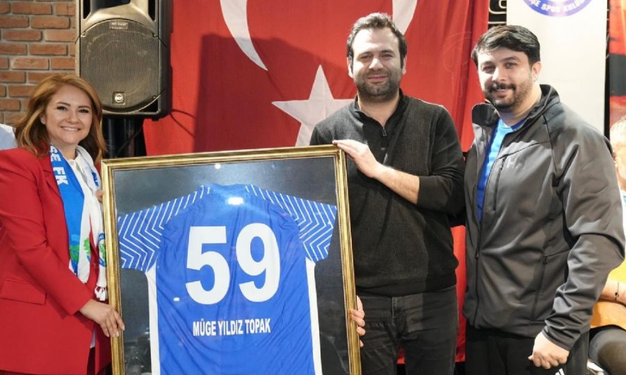 BAŞKAN MÜGE YILDIZ TOPAK’TAN ERGENE VELİMEŞESPOR’A TAM DESTEK!