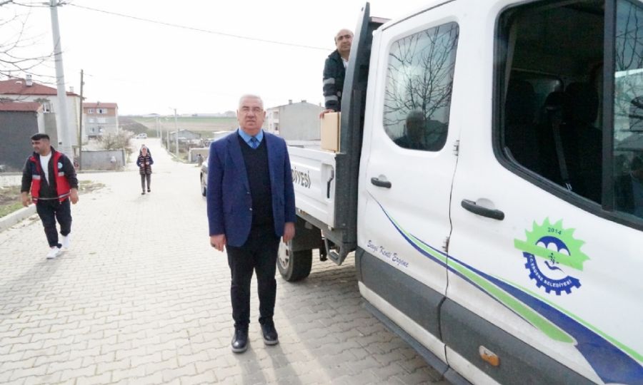 Ergene Belediyesi’nden vatandaşlara erzak desteği